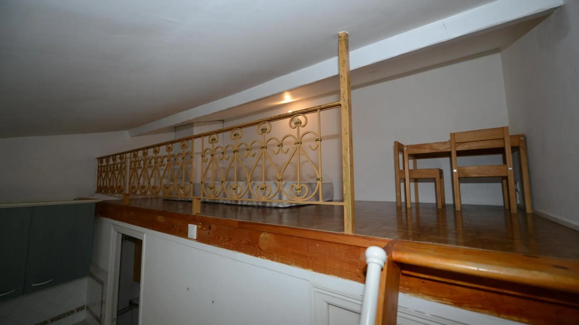Guest Houses - Les Pierrons Le Revest-les-Eaux